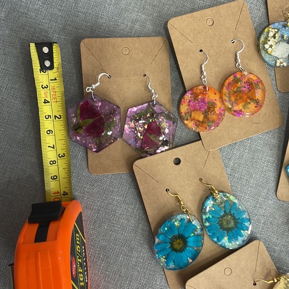 #103 Medium Pressed Flower Earrings - Picture 7 of 17